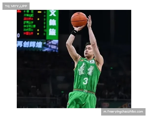 辽宁队阵地战战术：赵继伟高位挡拆与李晓旭中距离投射的配合